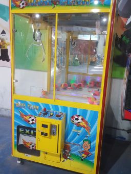  ربات چنگکی کارکرده